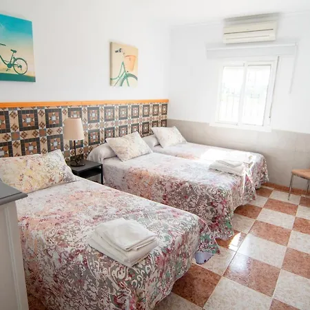 El Palmeral Apartment *